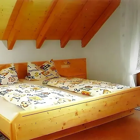 Ruhiges Bauernhaus,